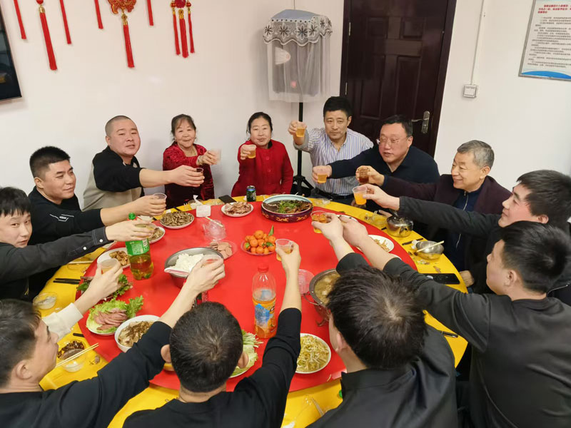 北京盛達(dá)偉業(yè)專(zhuān)業(yè)拉彎公司蛇年春節(jié)寄語(yǔ)