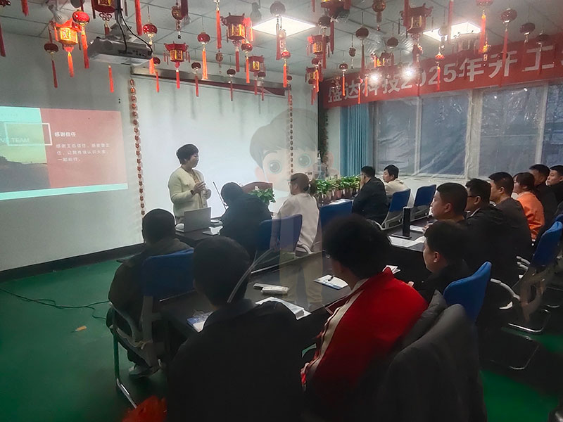 思維破繭，共赴成長(zhǎng)：北京鋁型材彎弧加工廠共讀聯(lián)盟學(xué)習(xí)小組進(jìn)階之旅